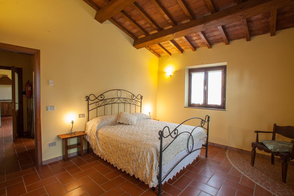 Bio Agriturismo Pratini Monte Lopio Bilik gambar